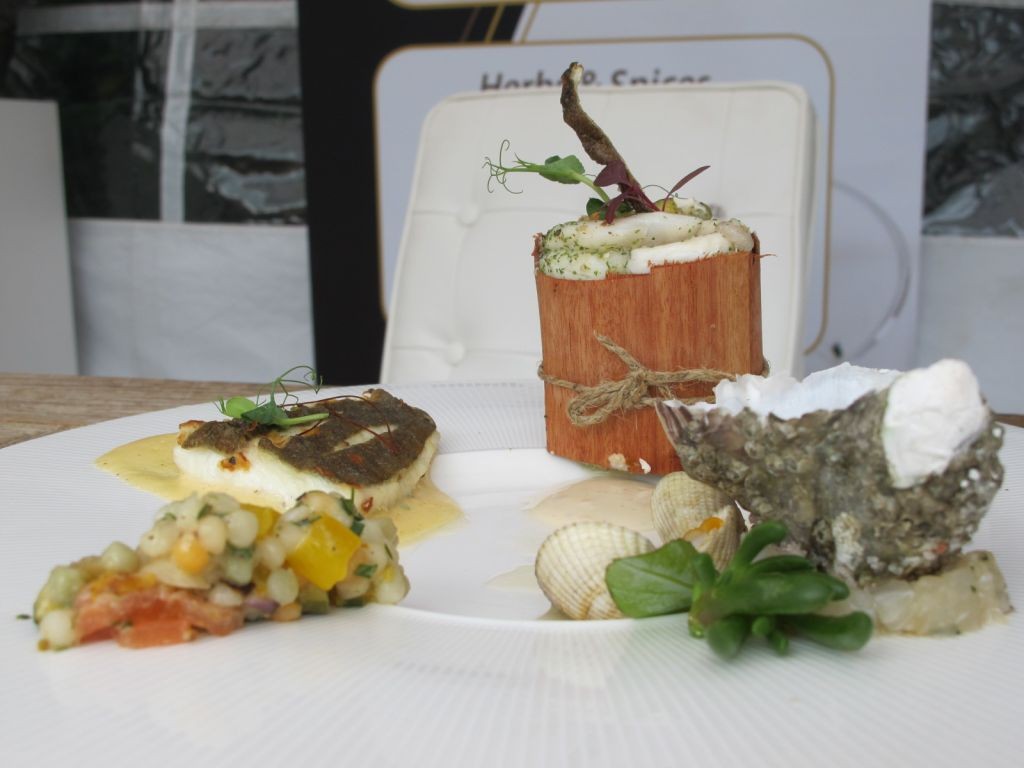 Koken met vis en hout door Frans Bon, Gastropedia