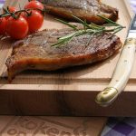 Koken op hout met vlees, Gastropedia